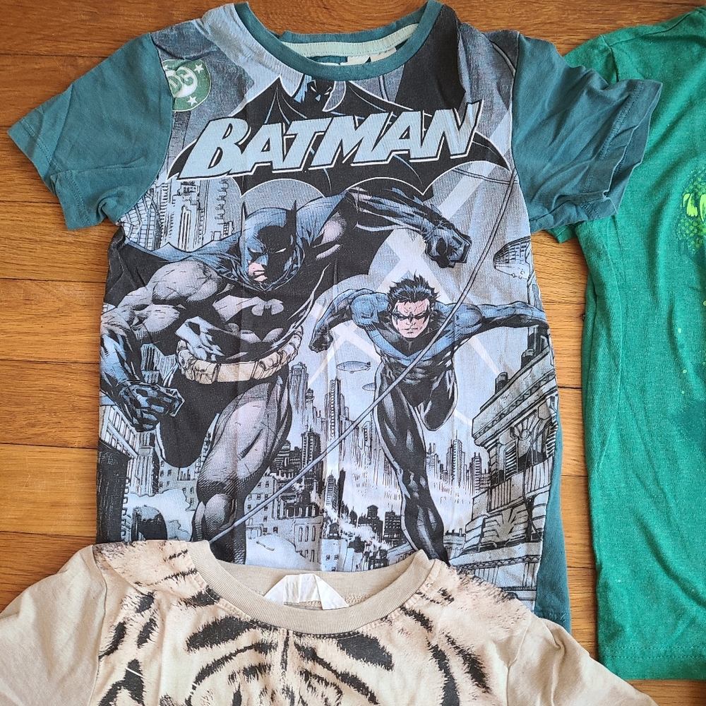 Boys shirts and 1 short. - Picture 9 of 10